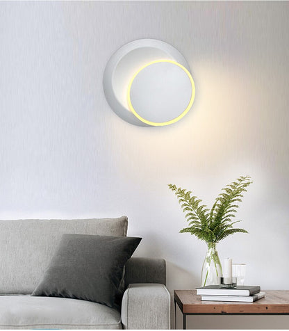 Modern Rotatable Wall Light