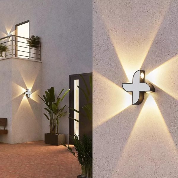 Windmill Shaped Wall Light