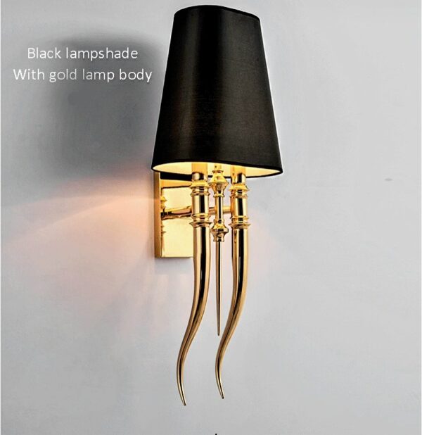 Claw Horn Lamp
